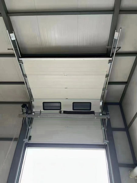 大型工業(yè)提升門(mén)